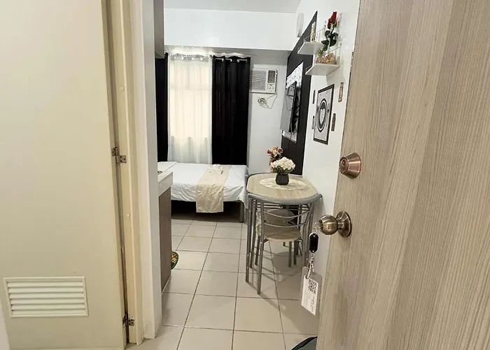 Jjmc 22 With Netflix And Fast Wifi * Manila