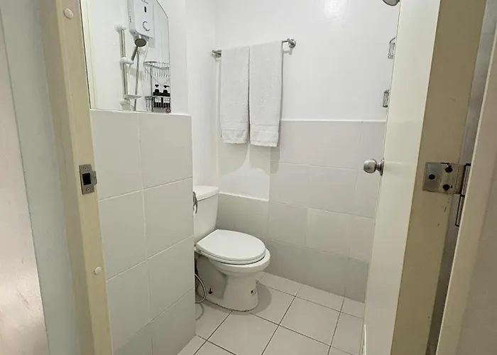 Jjmc 22 With Netflix And Fast Wifi * Manila